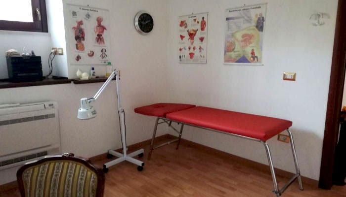 sala-visite-studio-fisioterapia-terni-01